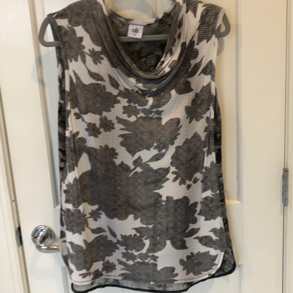 CAbi sleeveless blouse Size M